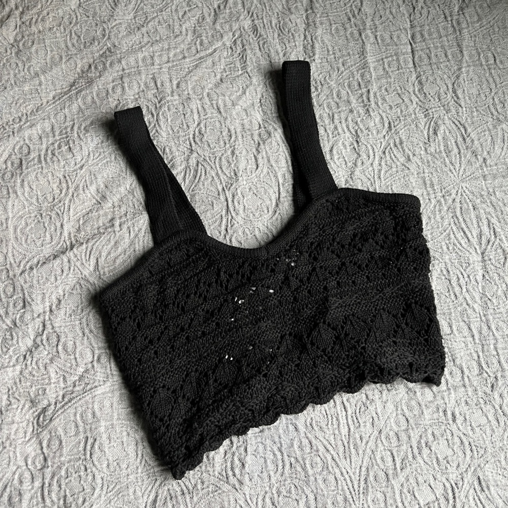 NWT crochet crop top